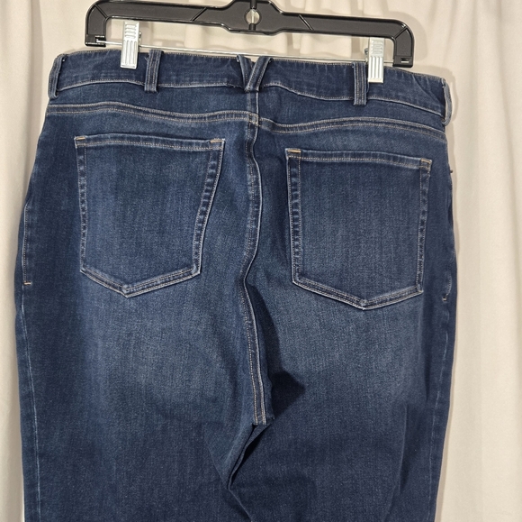 Duluth Trading Women's Jean-Netics High Rise Slim Leg Jeans Sz 16 - Picture 8 of 13